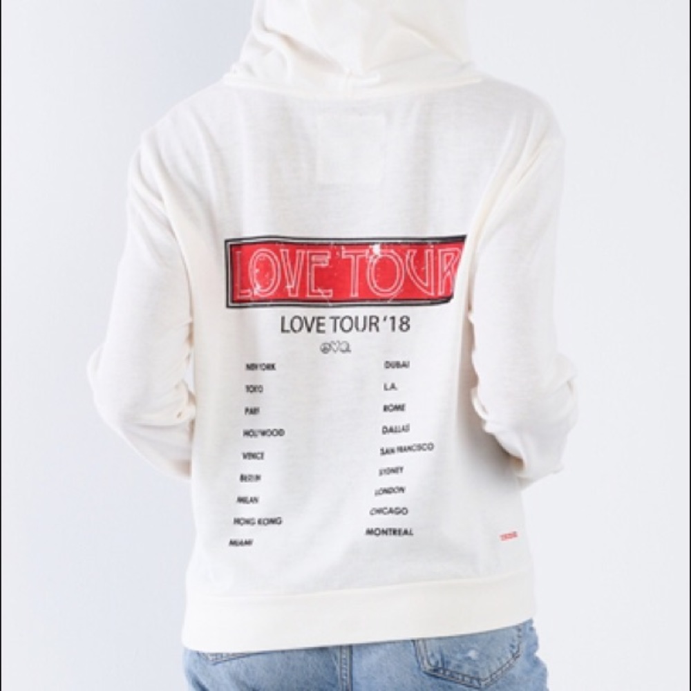 WHITE "Peace Love World Tour”  PULLOVER HOODIE - Picture 2 of 4